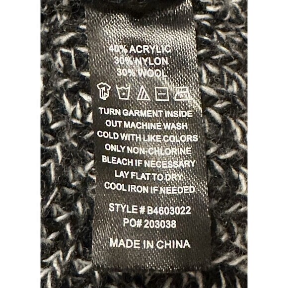 Betabrand Black & White Pullover Sweater V-Neck Women’s Large - Picture 4 of 4